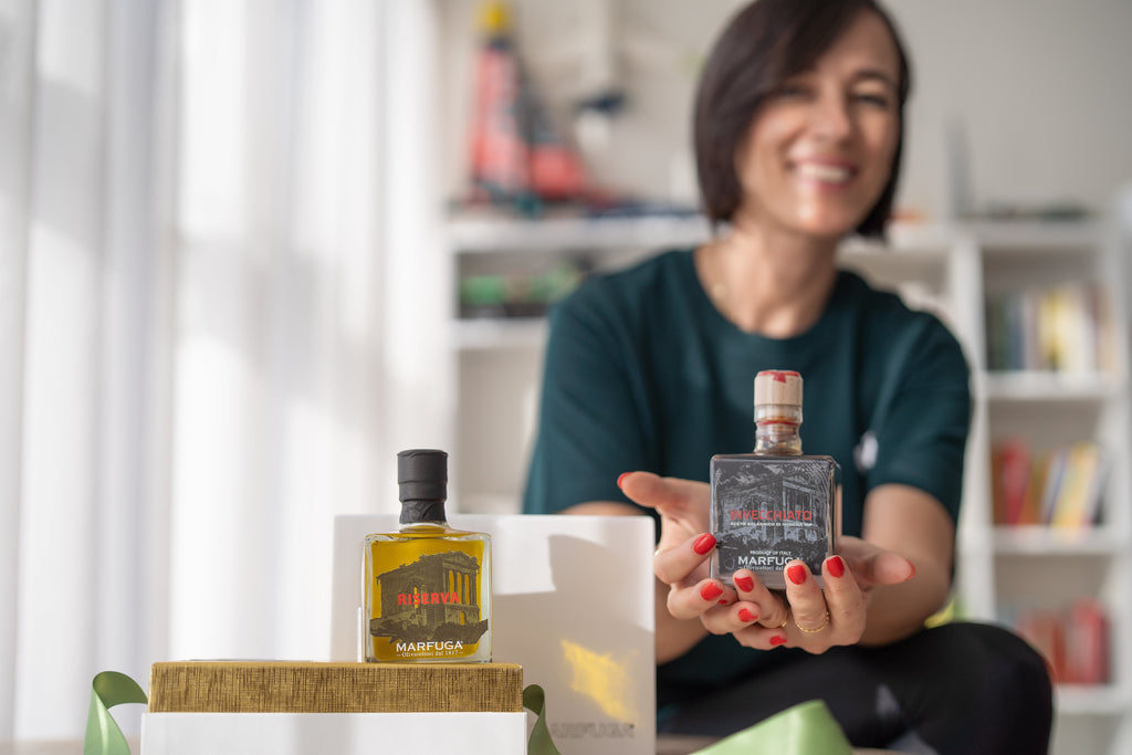 Luxury Italian extra virgin olive oil gift box from Nivitaly for gifting across the UAE