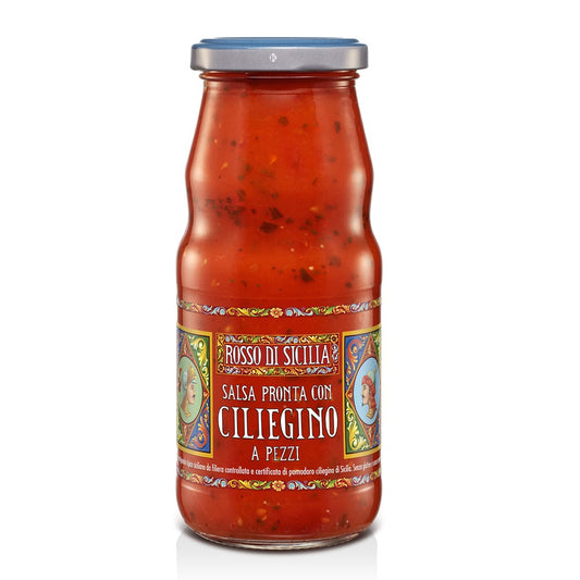 Cherry tomato sauce in pieces