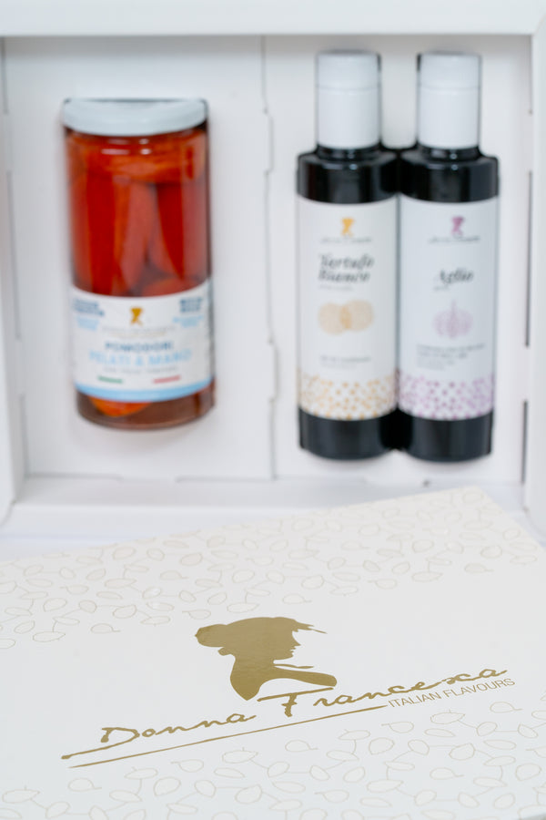Premium flavoured olive oil gift set Donna Francesca garlic truffle pomodori pelati trio